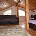Dinara Otel 2*