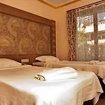 Dinara Hotel Kemer