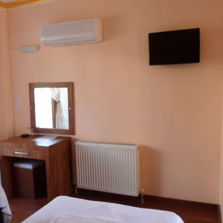 Hotel Dinara
