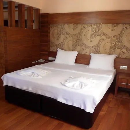 Dinara Hotel Kemer